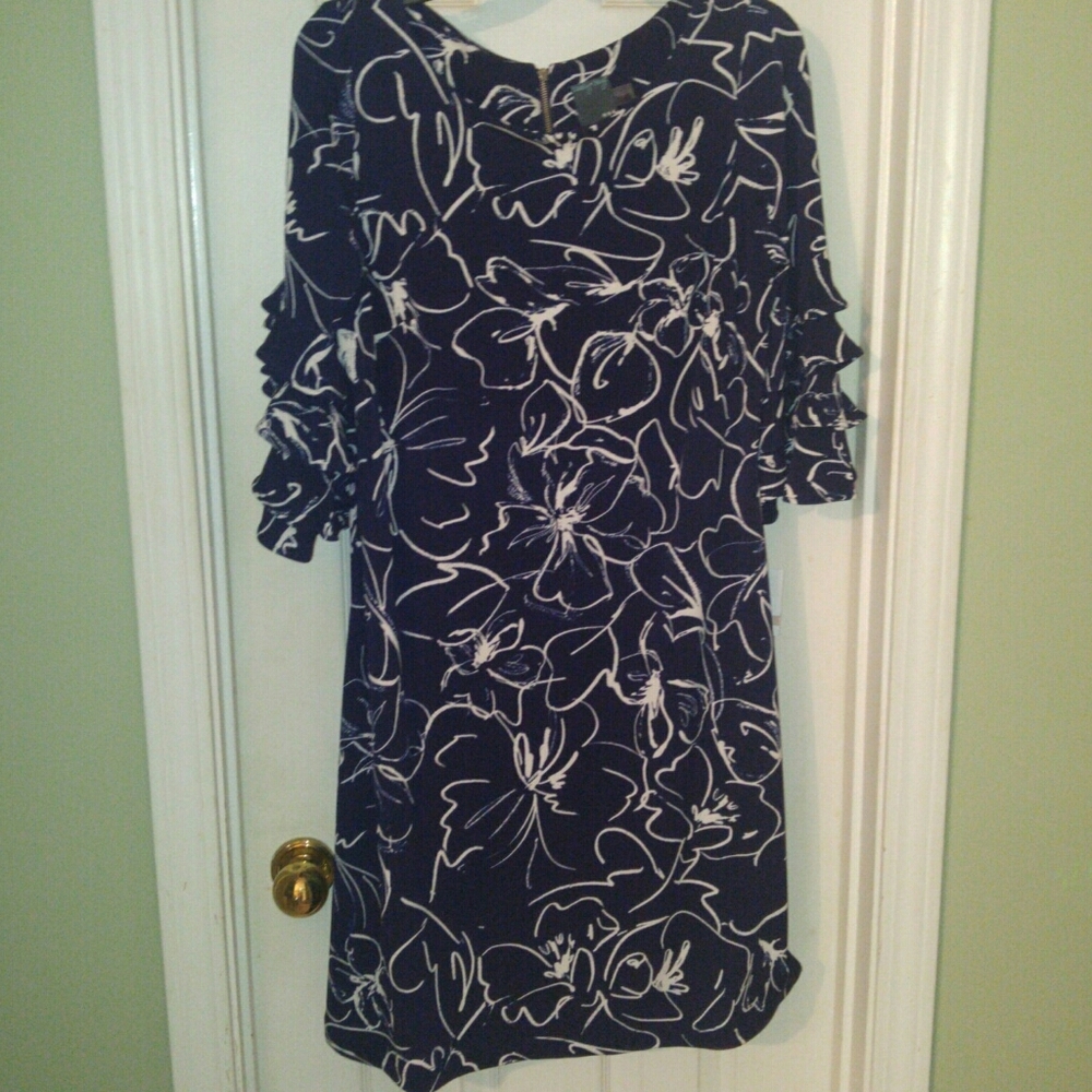 Gabby Skye Dress NWT Navy Ivory Size 12 - Picture 1 of 7